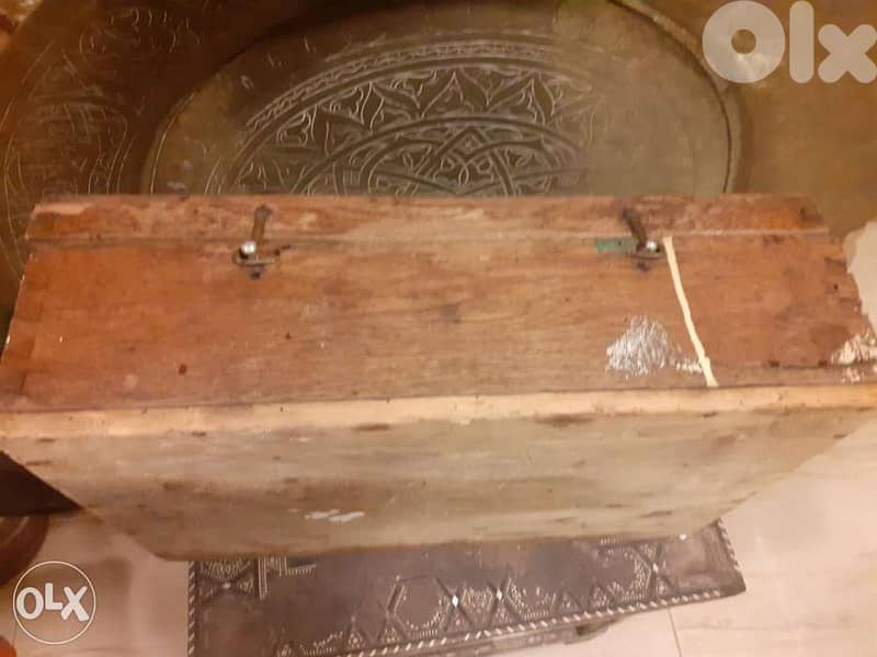 صندوق سكافي أو بويجي انتيك قديم جدا 4