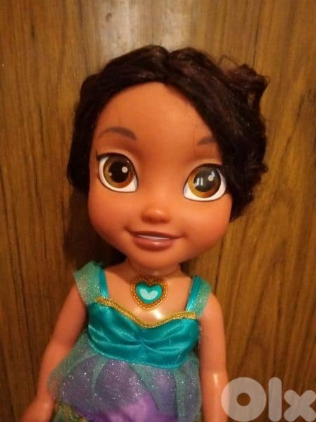 Princess JASMINE ANIMATOR ALADDIN Disney As new Toy +her Own Wear=22$ 2