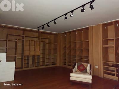 Shop For sale in Verdun