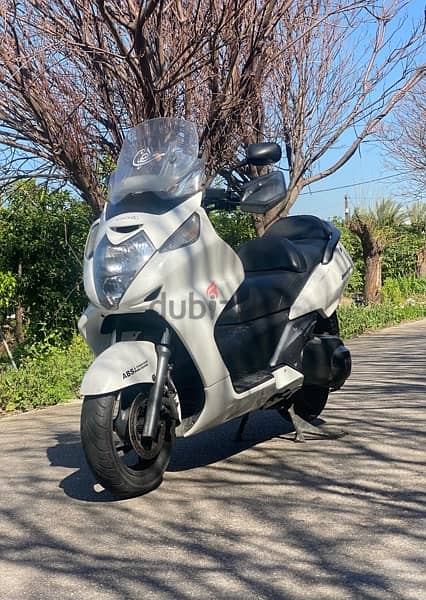 Honda Silverwing 600 1