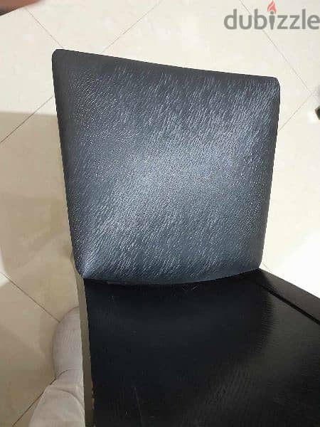 طاولة سفرة بتفتح ١٠ كراسي مع درسوار ومراية 8