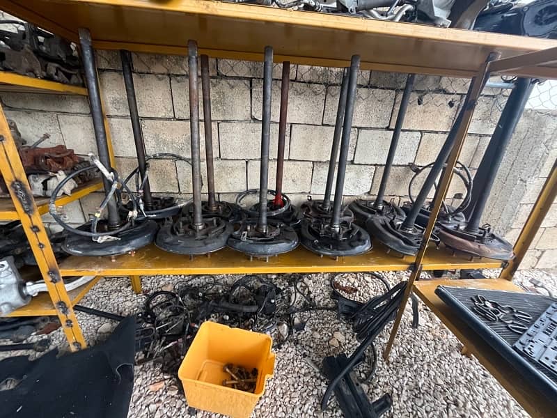 toyota FJ Cruiser 2010+ spare parts 2