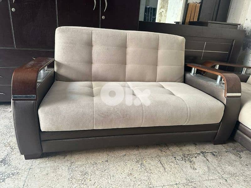 طقم كنبايات شغل istikbal بفتح صندوق وتخت 0