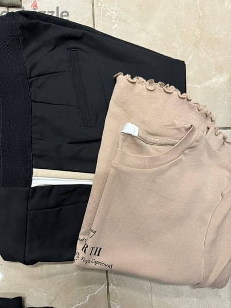 Any set (2pieces) 10$ . . . 6
