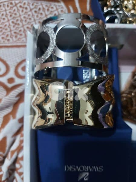 للبيع اكسسوارات وخواتم 6