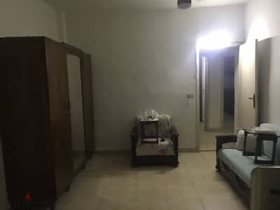 شقتين نفس الطابق في المريجة جنب شركة الغاز للبيع سعر نهاءي  150,000$