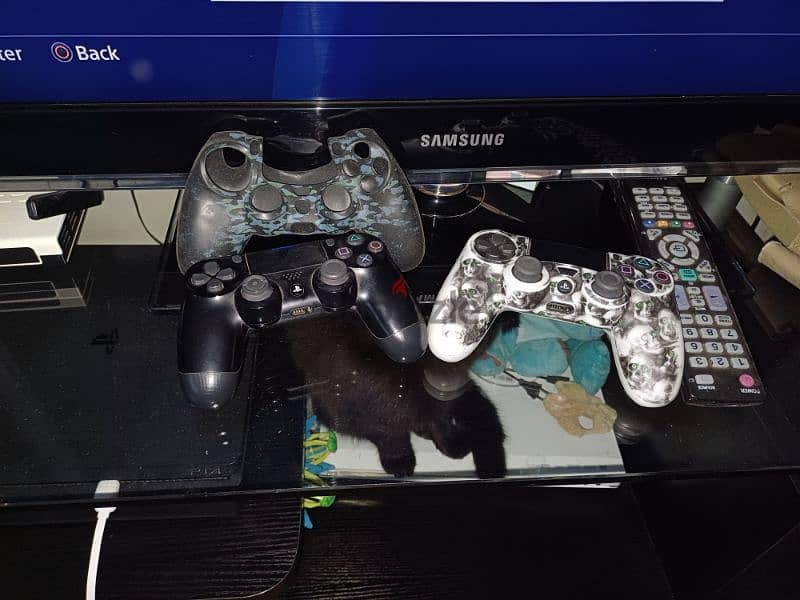 ps4 for sale!! 3