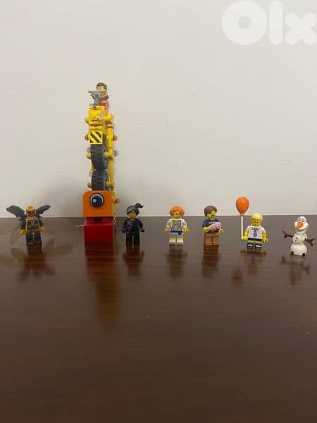 original 10 lego sets & 50 figurines 3