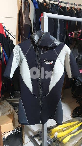 wet suit for freedive 100$ europeen brands only 9