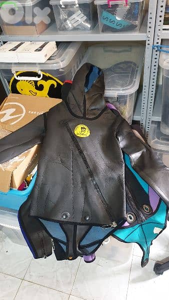 wet suit for freedive 100$ europeen brands only 10