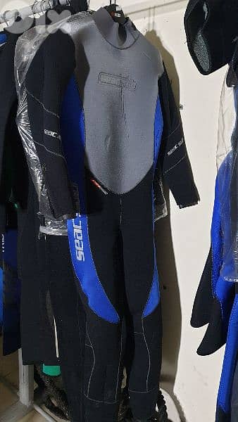wet suit for freedive 100$ europeen brands only 18