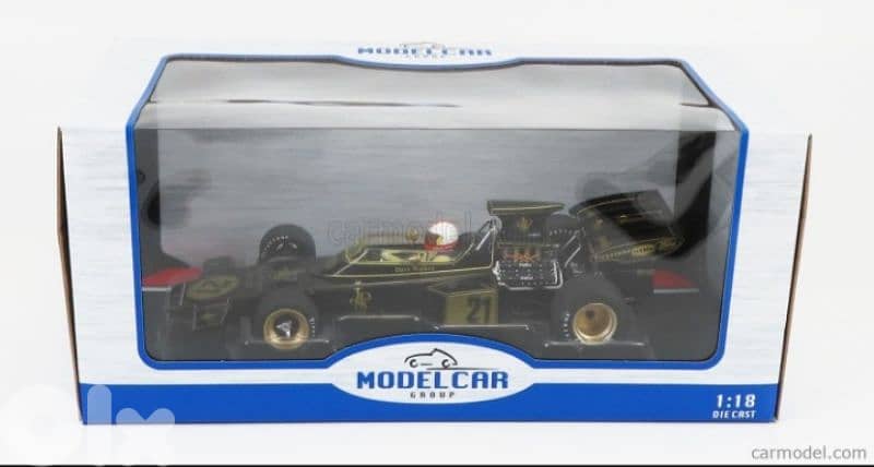 Lotus 72D (Dave Walker 1972) diecast car model 1;18. 5