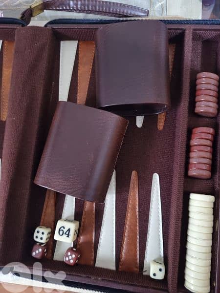 Faux Leather Set Excellent Cond 0