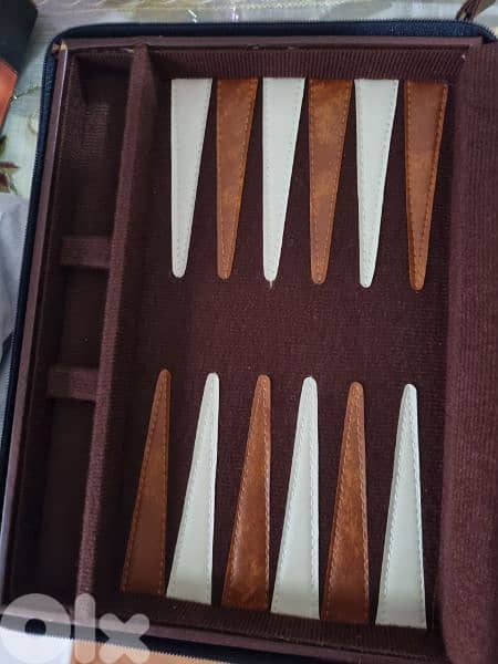 Faux Leather Set Excellent Cond 2