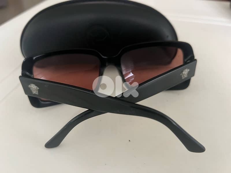 lunette  noir Vesace 1