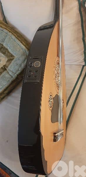 oud electric with equaliser عود الكتريك مع اكوالايزر 0