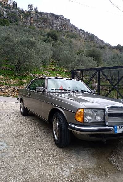 1983 Mercedes 230ce
