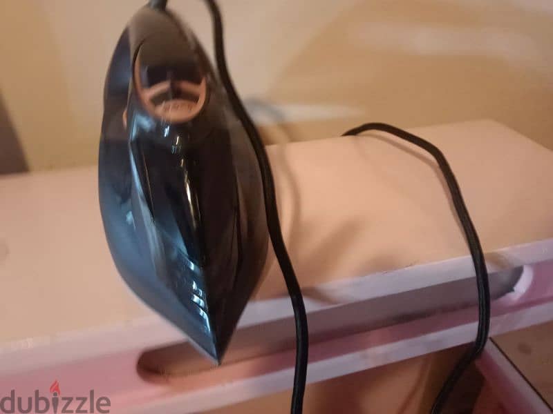 clothes iron 1
