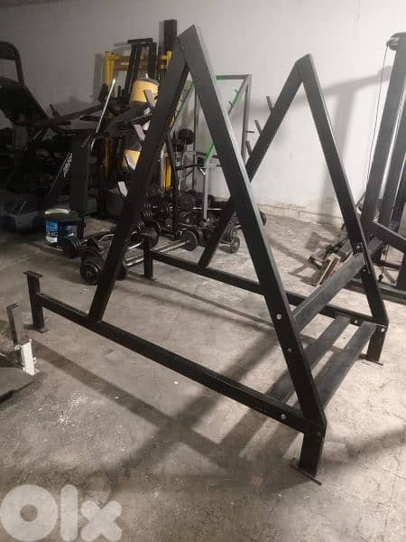 Squat rack used 03027072 GEO SPORT EQUIPMENT معدات نادي جديد ومستعمل 0
