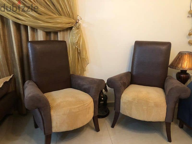 living room used like new 3