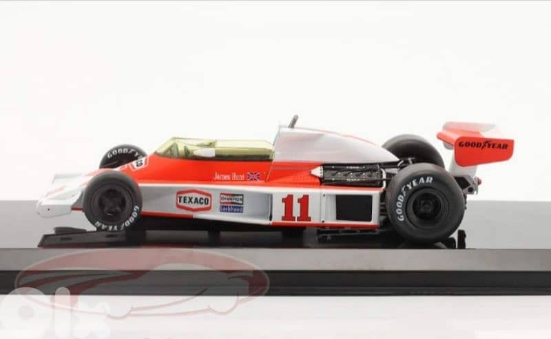 James Hunt McLaren M23 (1976) diecast car model 1;24. 2