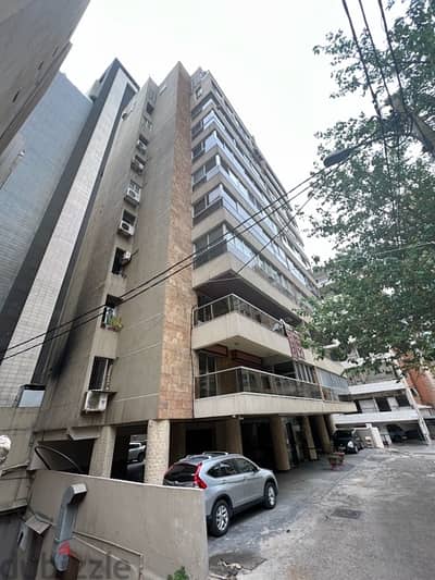 Ain El Tineh - Newly Furnished Apartment ( PRIME LOCATION) 3 BEDROOMS