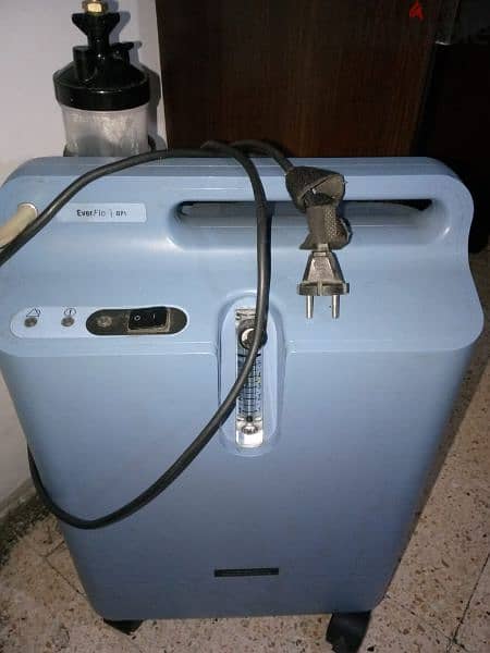 Philips oxygen machine. . . . . مكنة اوكسيجين كهربائية 2