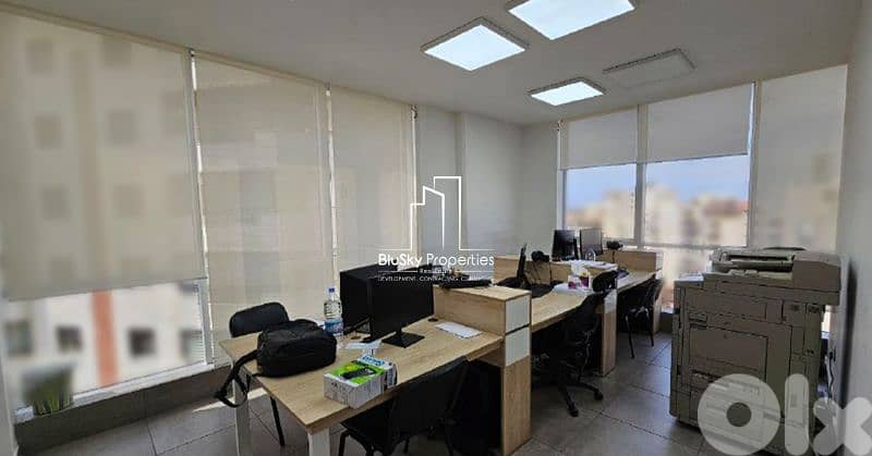 Office 100m² 3 Rooms For RENT In Jdeideh - مكتب للأجار #PH 0