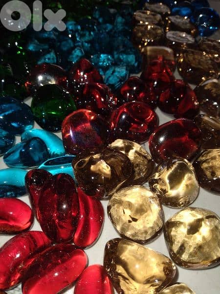 زجاج للزينةglass for decoration quantities available in many colors 4
