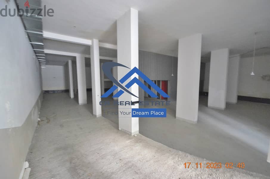 prime location warhouse for sale 0