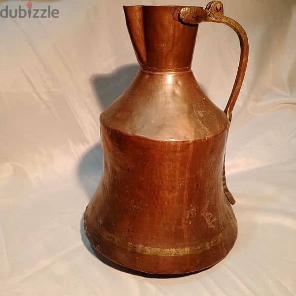 إبريق قديم جدا 0