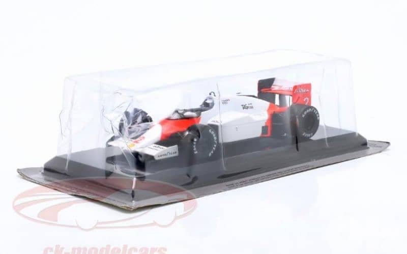 Mclaren MP4//2B (Alain Prost 1985) diecast car model 1;24. 6