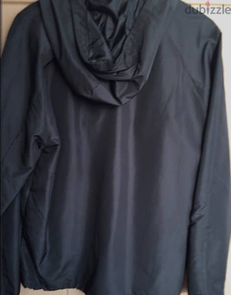 h & m waterproof men’s hoodie 3
