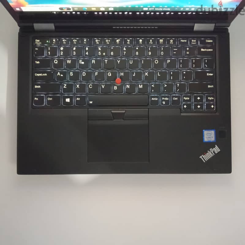 360 degree USED LAPTOP LENOVO THINKPAD YOGA 370 + pen 5