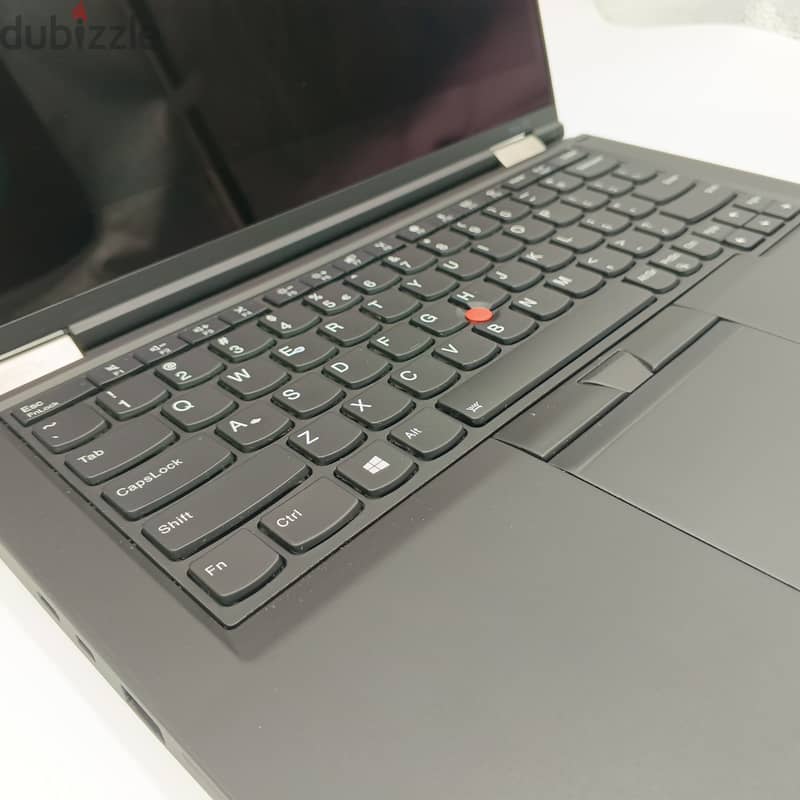 360 degree USED LAPTOP LENOVO THINKPAD YOGA 370 + pen 7