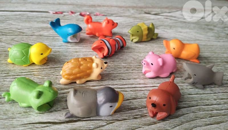 Cute animal cable bite 3$ 12