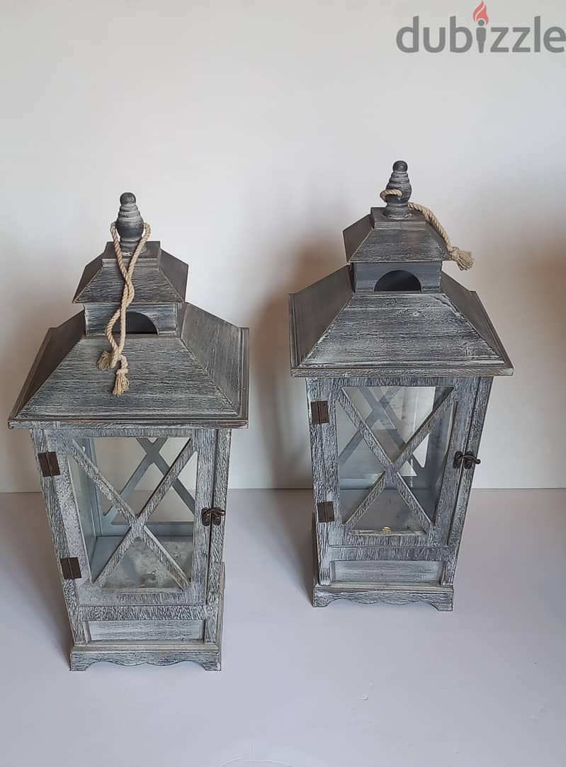 LANTERNS WOOD 2
