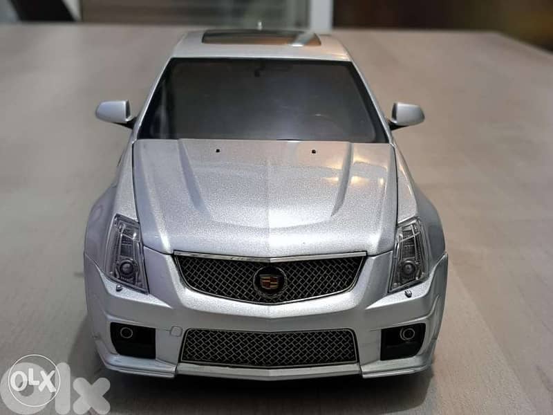 1/18 Kyosho Cadillac CTS-V diecast model car 0