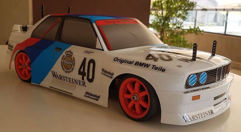 exchange on rc car , rc car , electric , like new 5