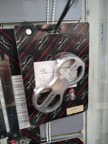 Moto Guzzi original accessories and parts 4