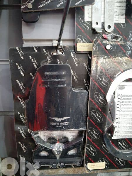Moto Guzzi original accessories and parts 7