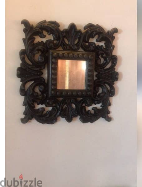 4 Decorative Wall Mirrors 1