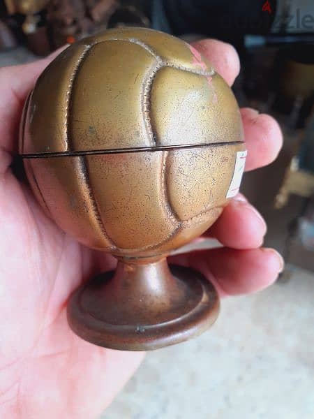 قداحة قديمة نحاس عالبنزين 2