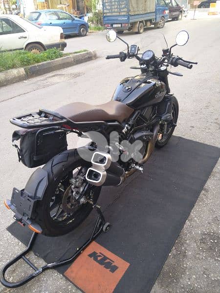 Indian Ftr 1200cc like new 900miles company source cruise control 17