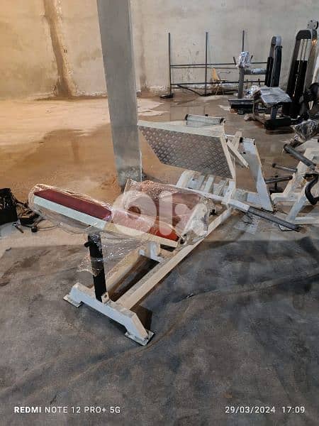leg press plate loaded 03027072 GEO SPORT لدينا جميع معدات نادي 0