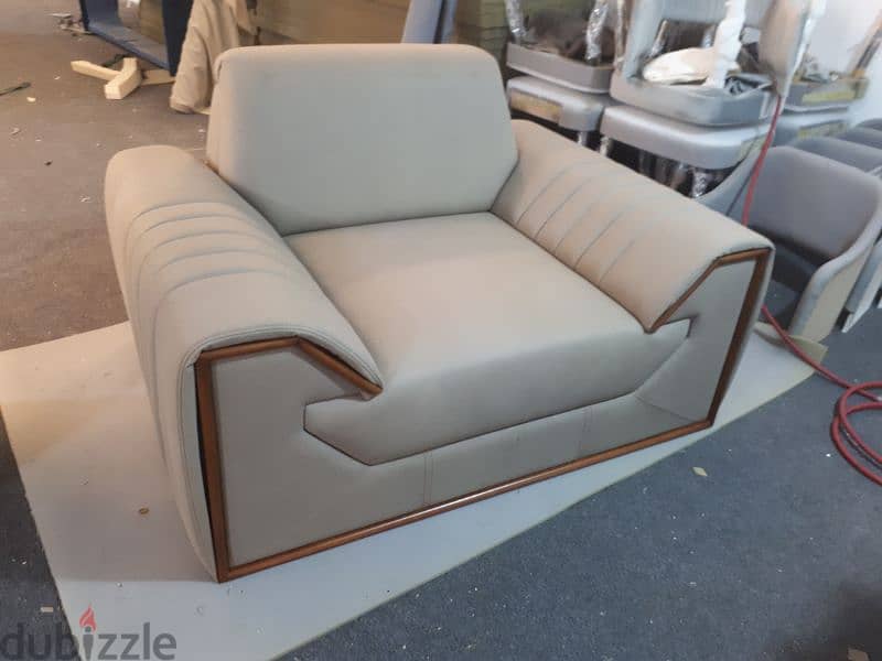 عالم المفروشات 3