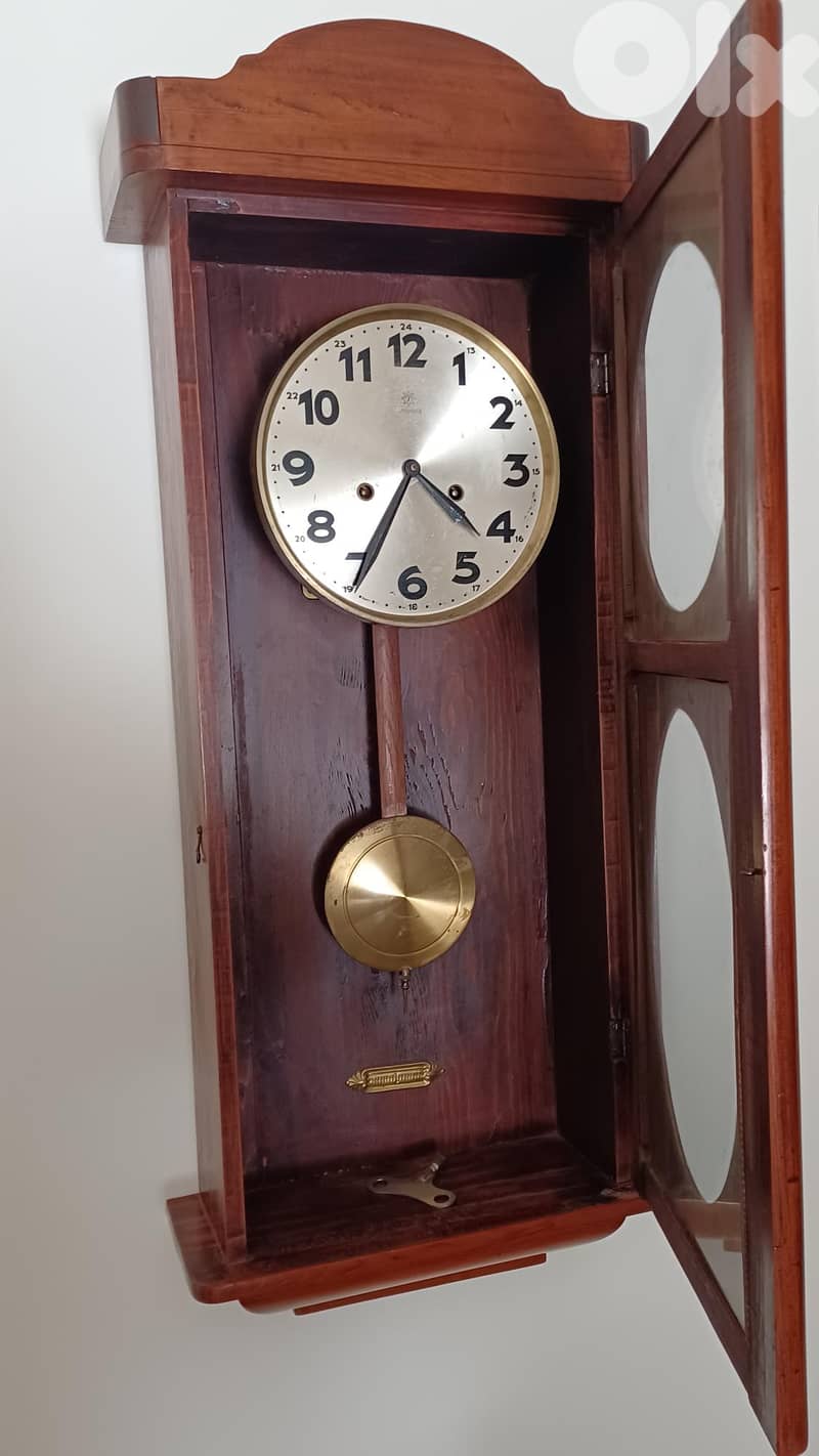 Antique wall clock 3
