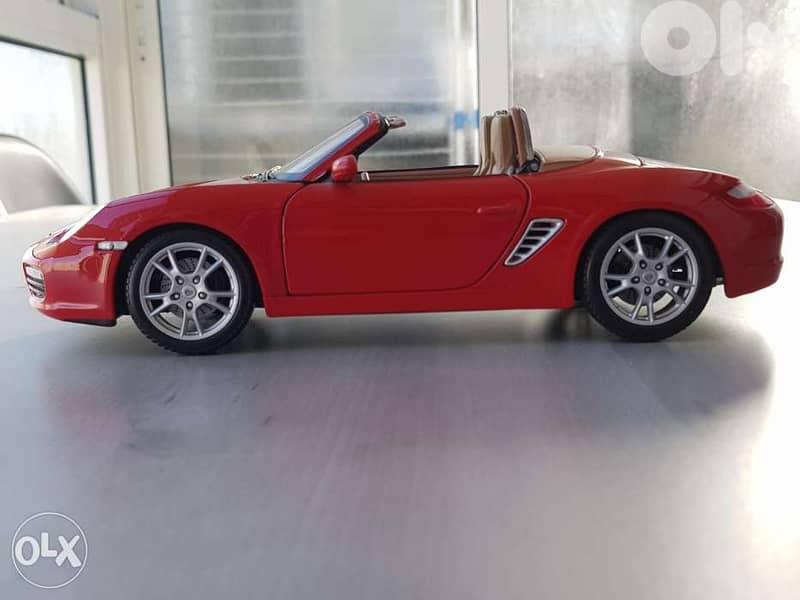 1/18 Maisto Porsche Boxter Diecast Model Car 1