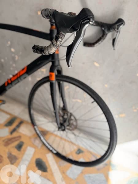 roab bike xl claris 8/2 330$ like new 3