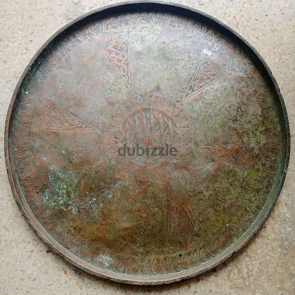 سدر نحاس أحمر العمر اكترمن ١٥٠سنة 0